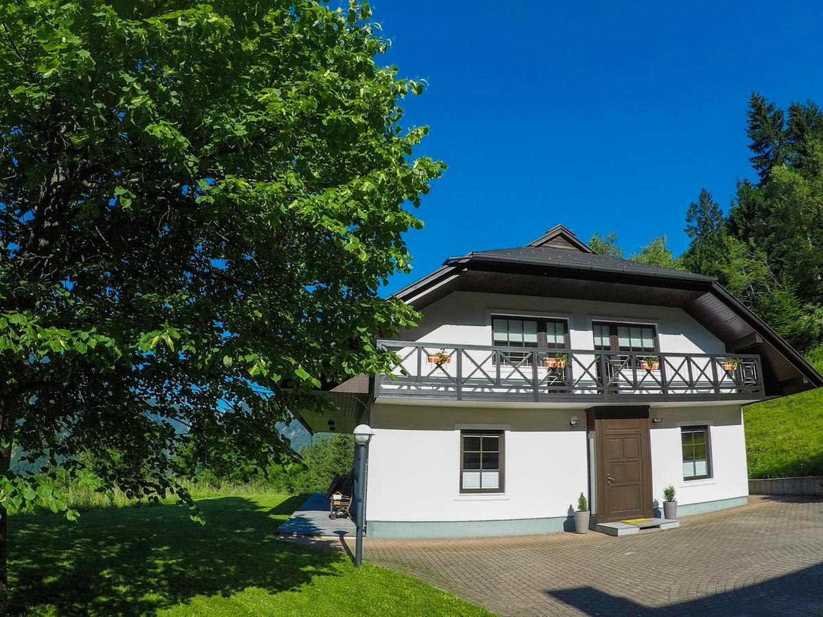 Karami Mountainhouse Bed & Breakfast Trzic Luaran gambar